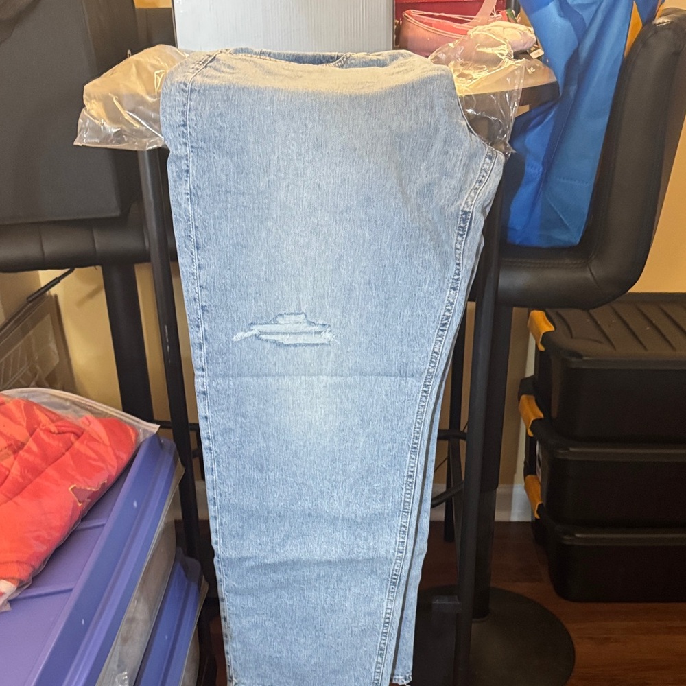 GAP Sky Blue Denim Pants - Picture 3 of 6
